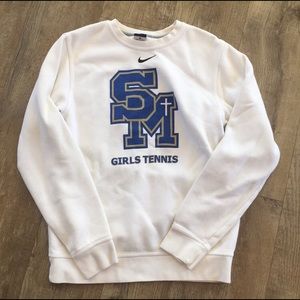 WHITE NIKE SWEATER